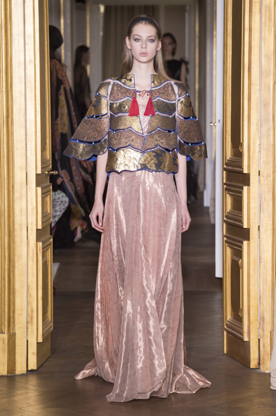 © Schiaparelli Haute Couture - Printemps/Eté 2017